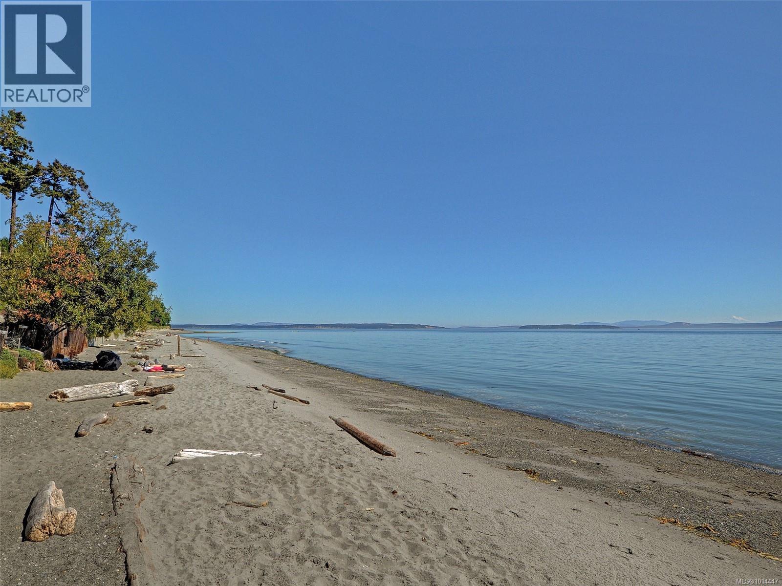  764 Westbury Road, Saanich