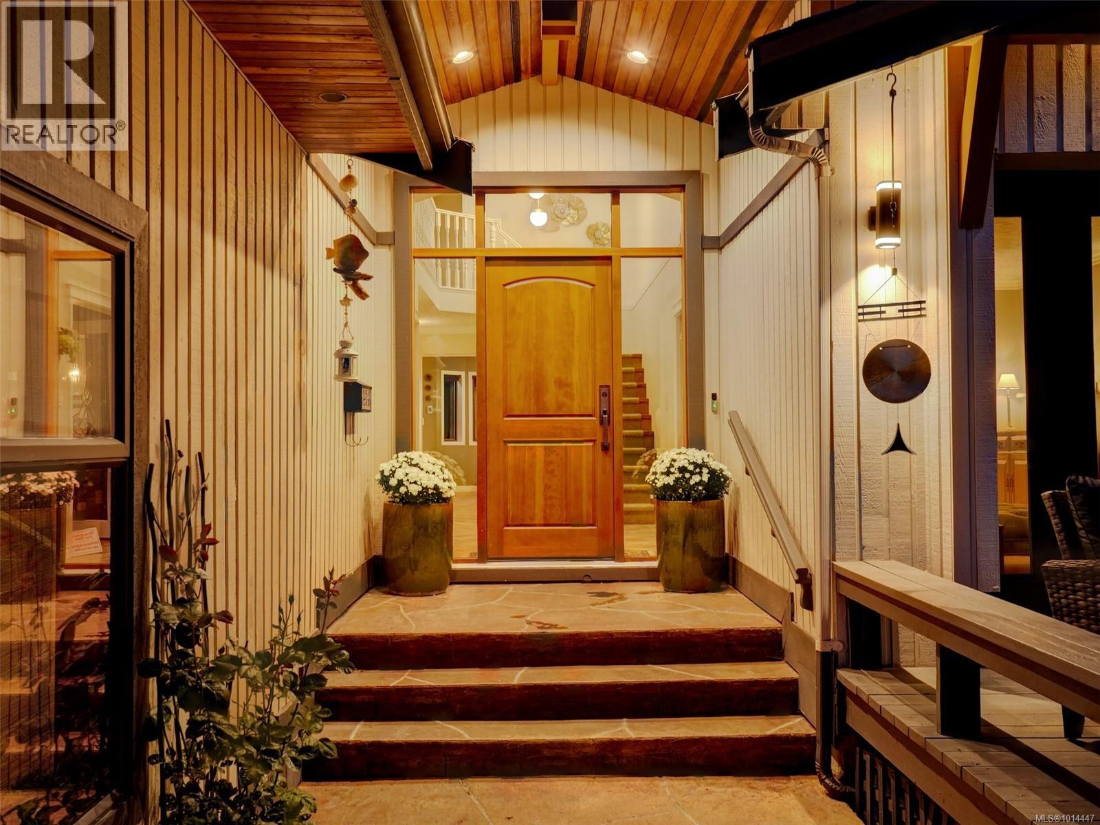  764 Westbury Road, Saanich