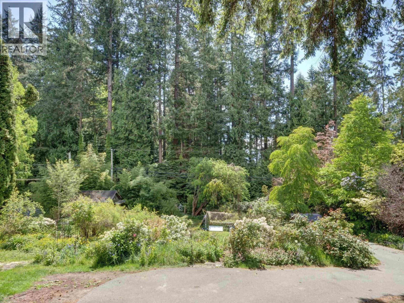 2602 LOWER ROAD, Roberts Creek