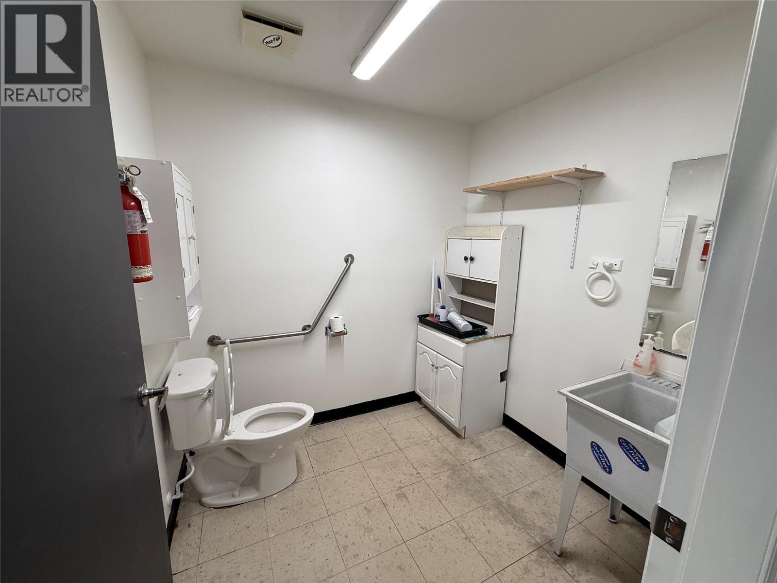 101 78 Industrial Avenue West, Penticton