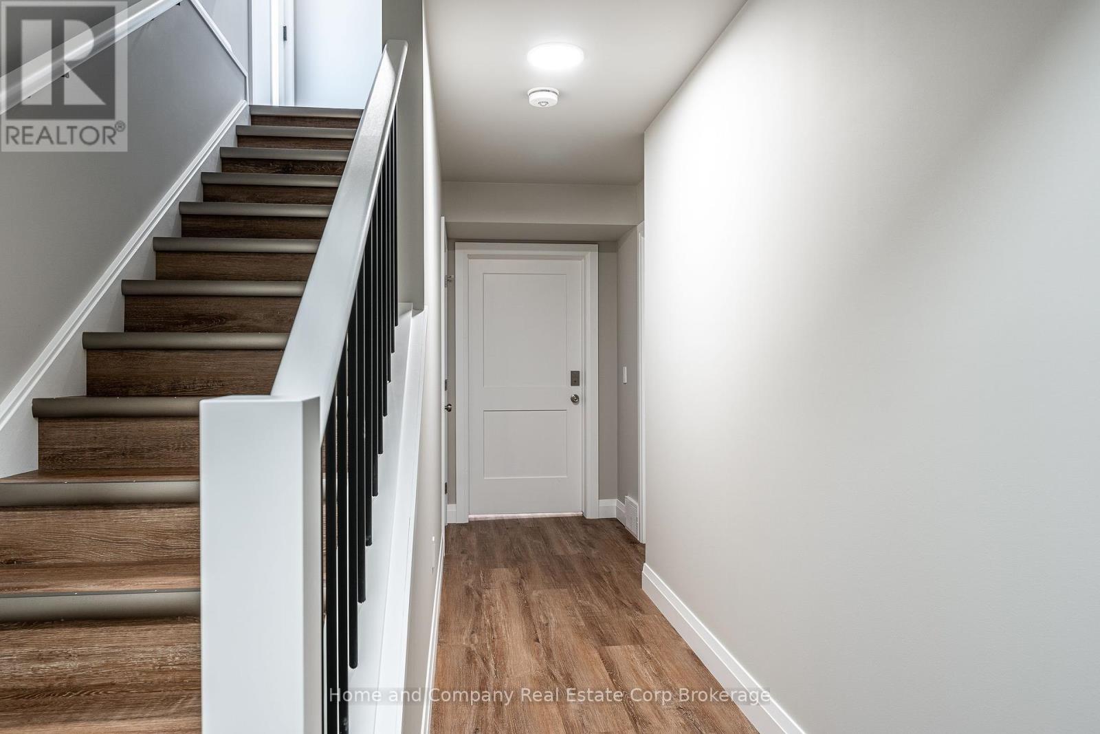 46 TRAIL SIDE DRIVE - 27