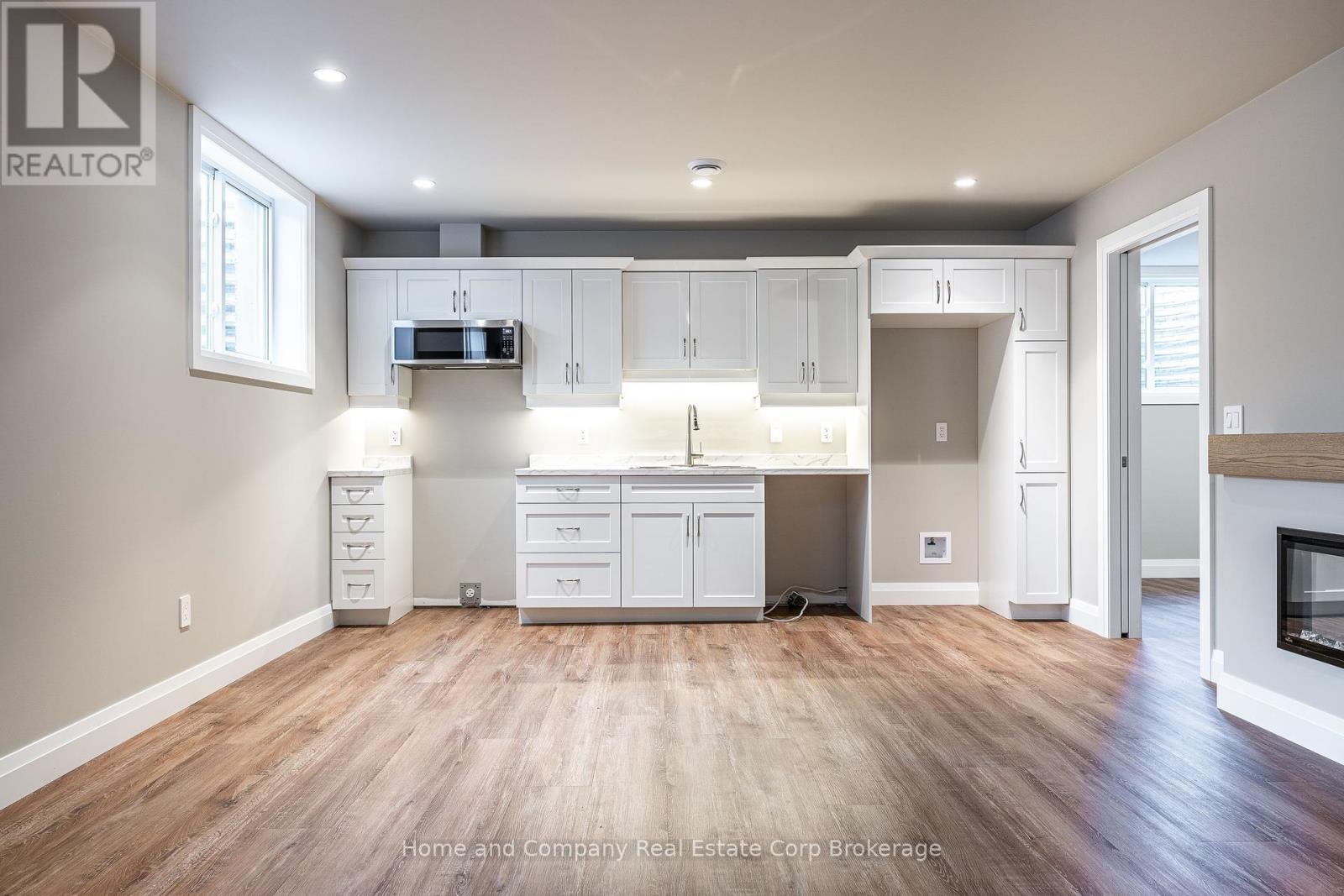 46 TRAIL SIDE DRIVE - 28