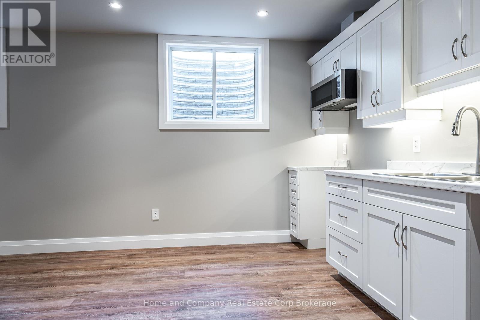 46 TRAIL SIDE DRIVE - 33