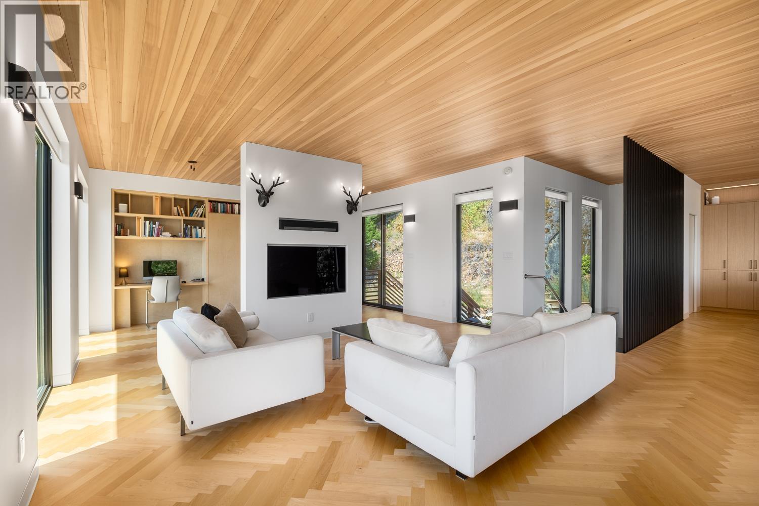 1486 EAGLE CLIFF ROAD, Bowen Island