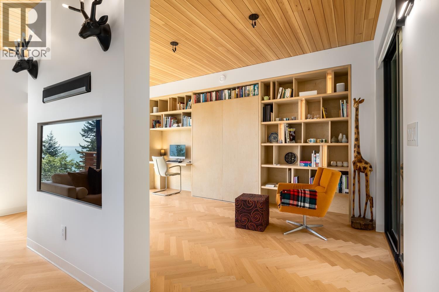 1486 EAGLE CLIFF ROAD, Bowen Island