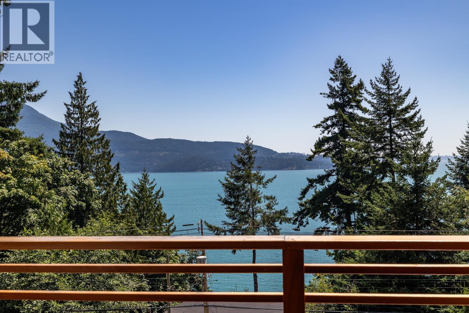 1486 EAGLE CLIFF ROAD, Bowen Island