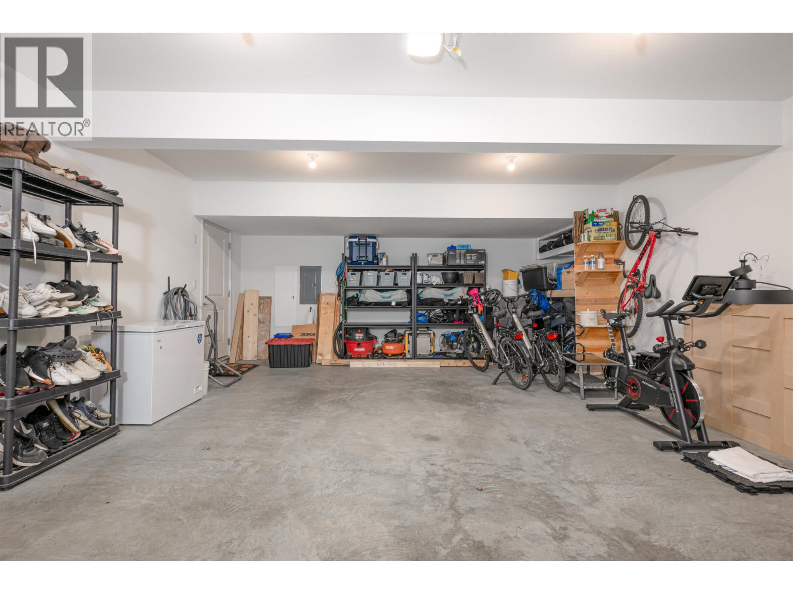 408 4274 22ND AVENUE, Prince George