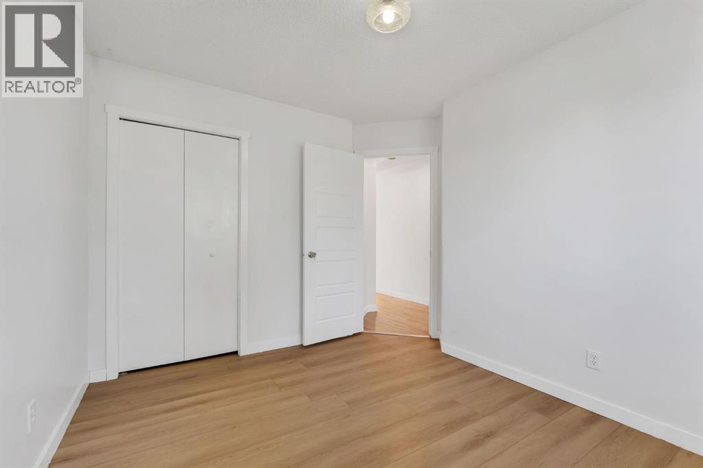 Single Family House for Sale in  Hidden Ranch Place NW Hidden Valley Calgary 