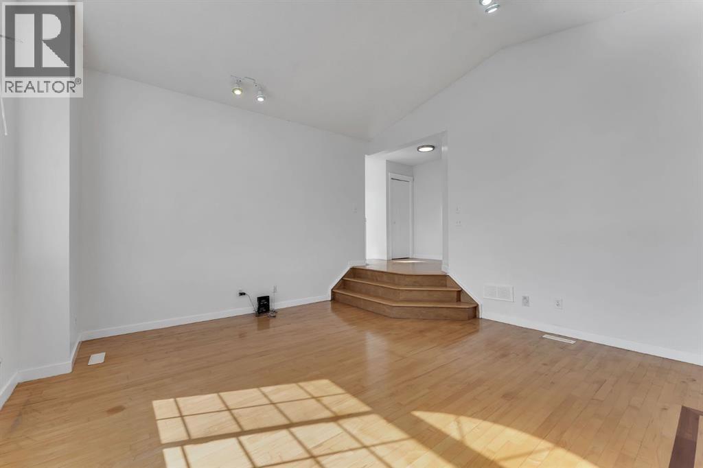 Single Family House for Sale in  Hidden Ranch Place NW Hidden Valley Calgary 