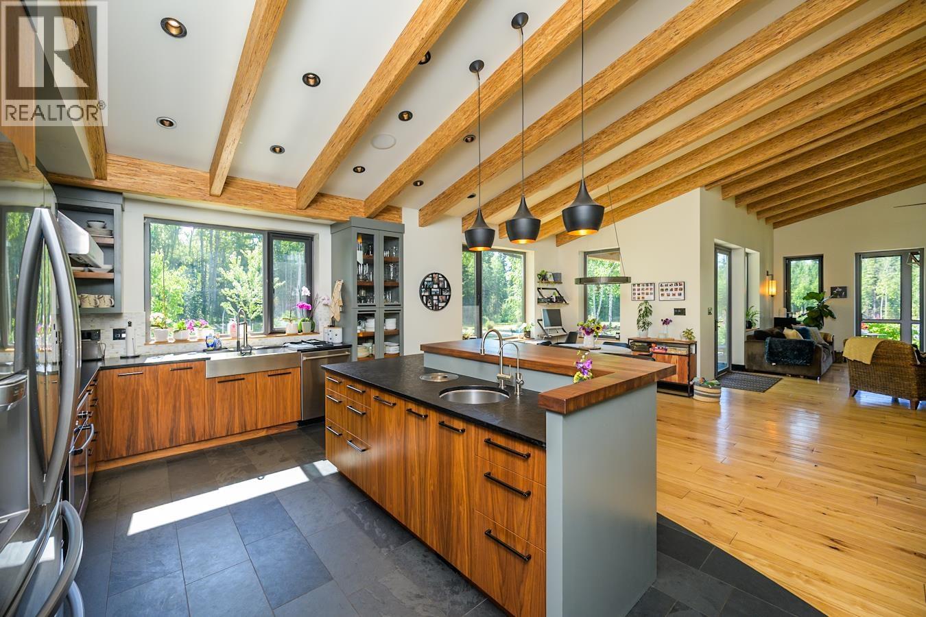 3400 HILDEBRANDT ROAD, Prince George