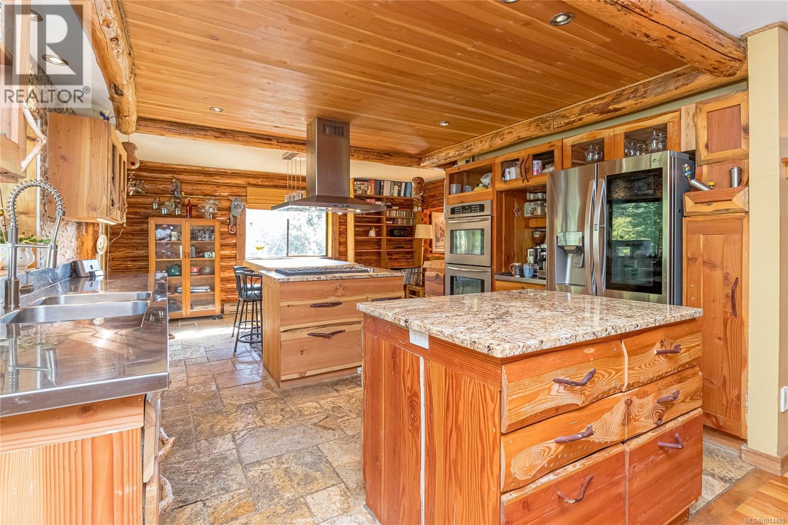 6353 Lane Rd, Duncan