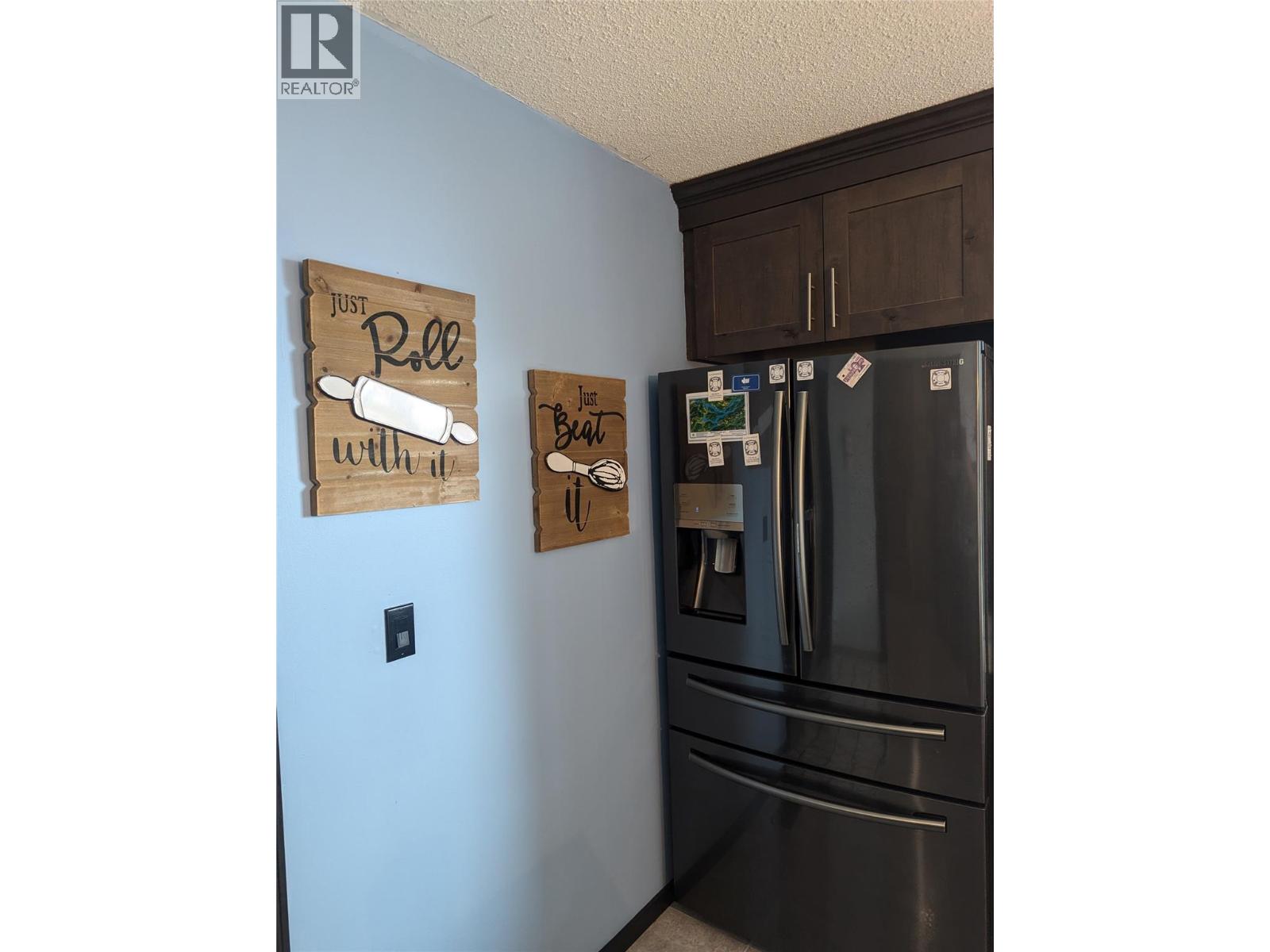 7780 Bentley Road, Anglemont