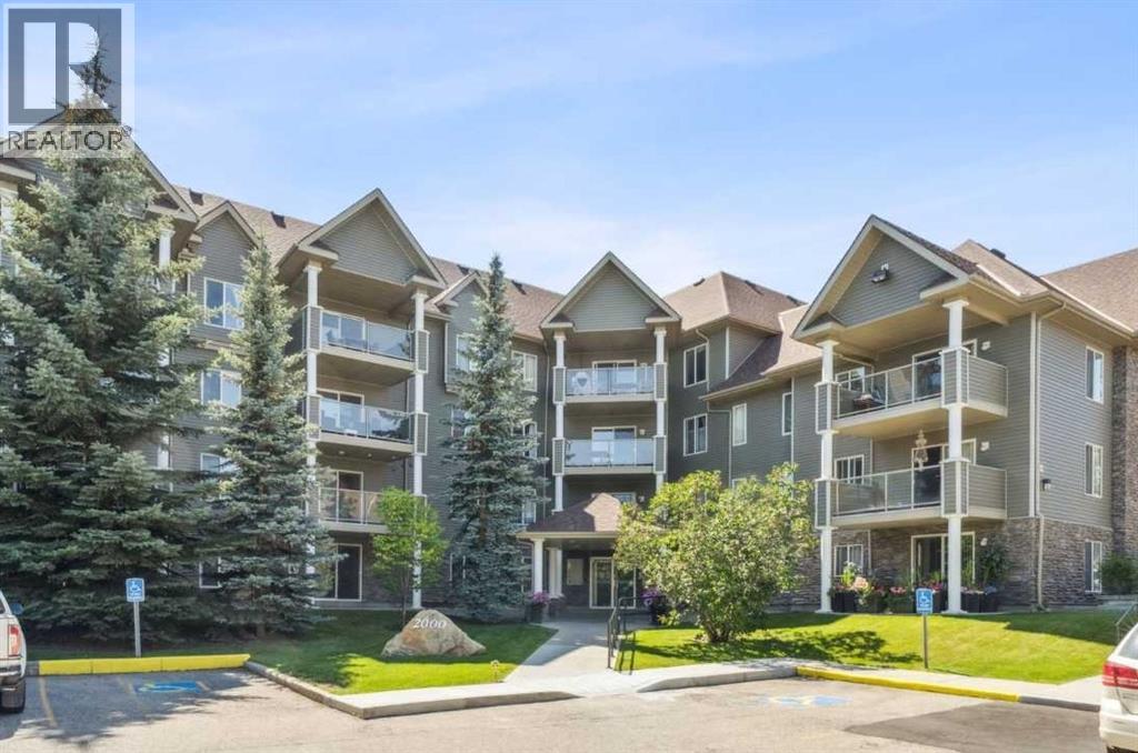 2305 Millrise Point SW, Calgary, Alberta