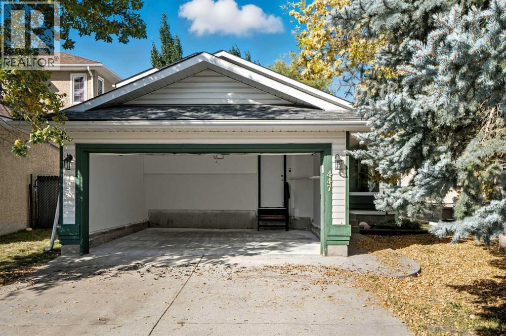 Single Family House 4 Level for Sale in  Shawbrooke Circle SW Shawnessy Calgary 