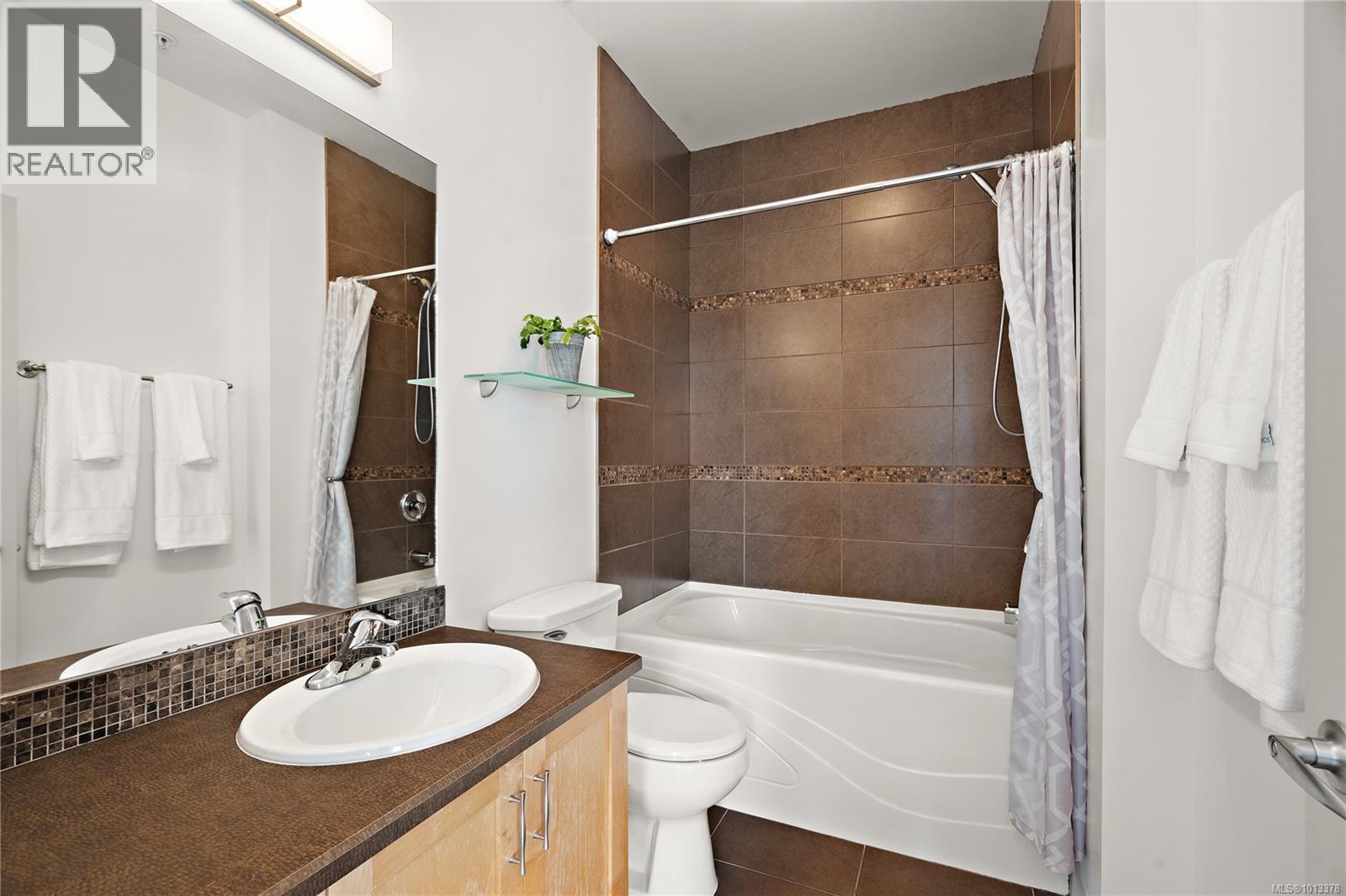 308 3210 Jacklin Road, Langford