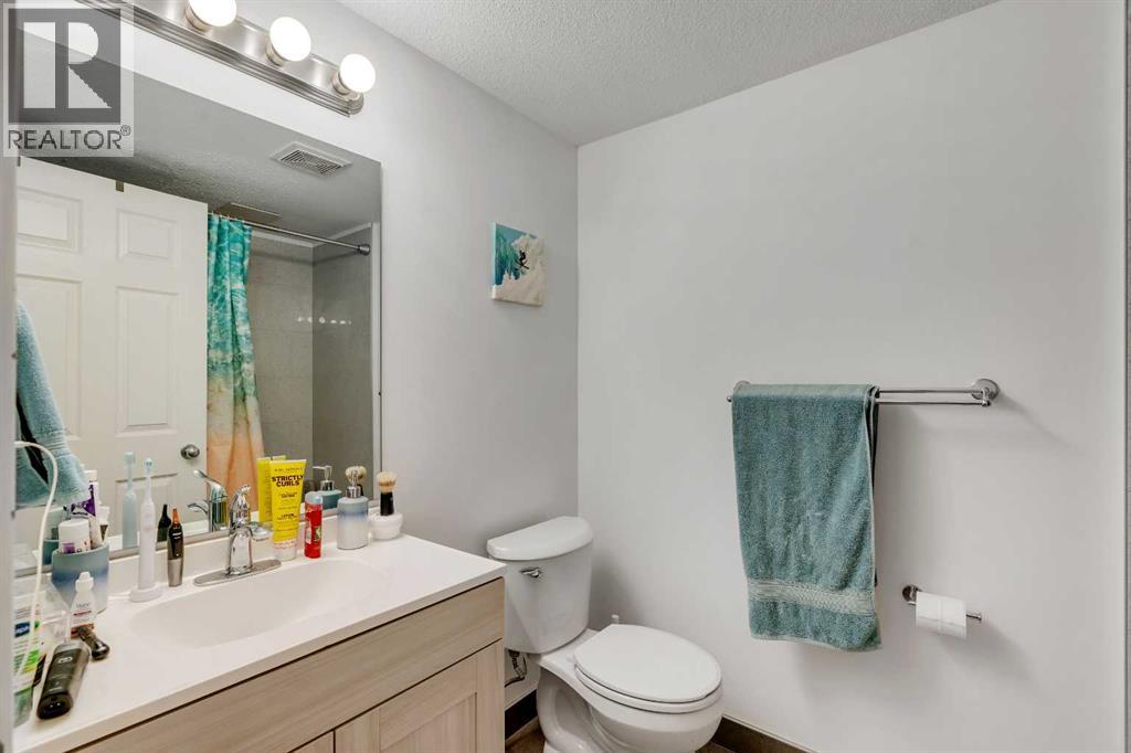 Single Family House for Sale in    Avenue SW Bankview Calgary 