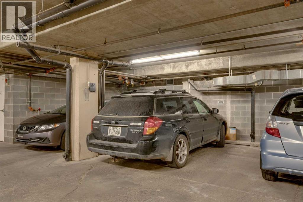 Single Family House for Sale in    Avenue SW Bankview Calgary 