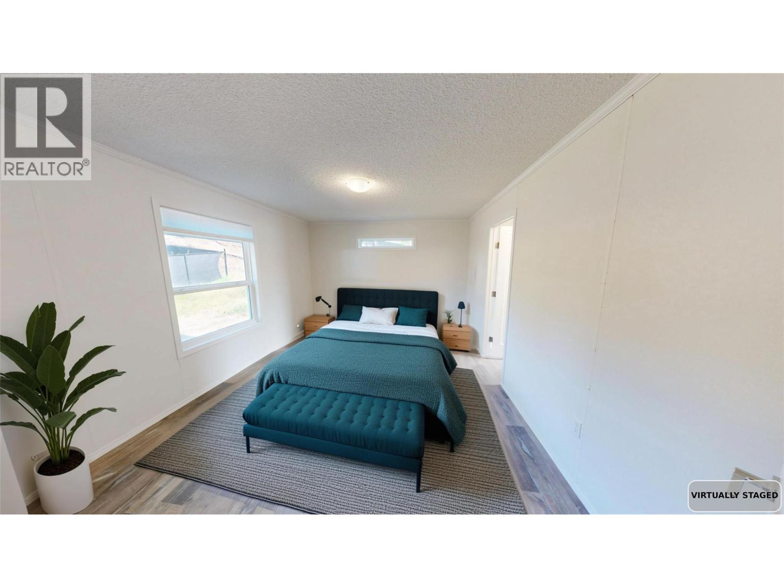 20 CHEROKEE DRIVE - 10