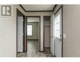 142 Regency Drive, Chatham Kent, ON N7L4E4 Photo 10