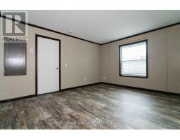 142 Regency Drive, Chatham Kent, ON N7L4E4 Photo 23