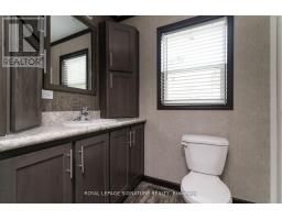 142 Regency Drive, Chatham Kent, ON N7L4E4 Photo 21