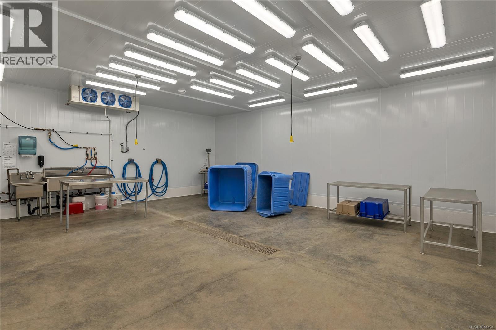 C 657 Industrial Way, Quadra Island