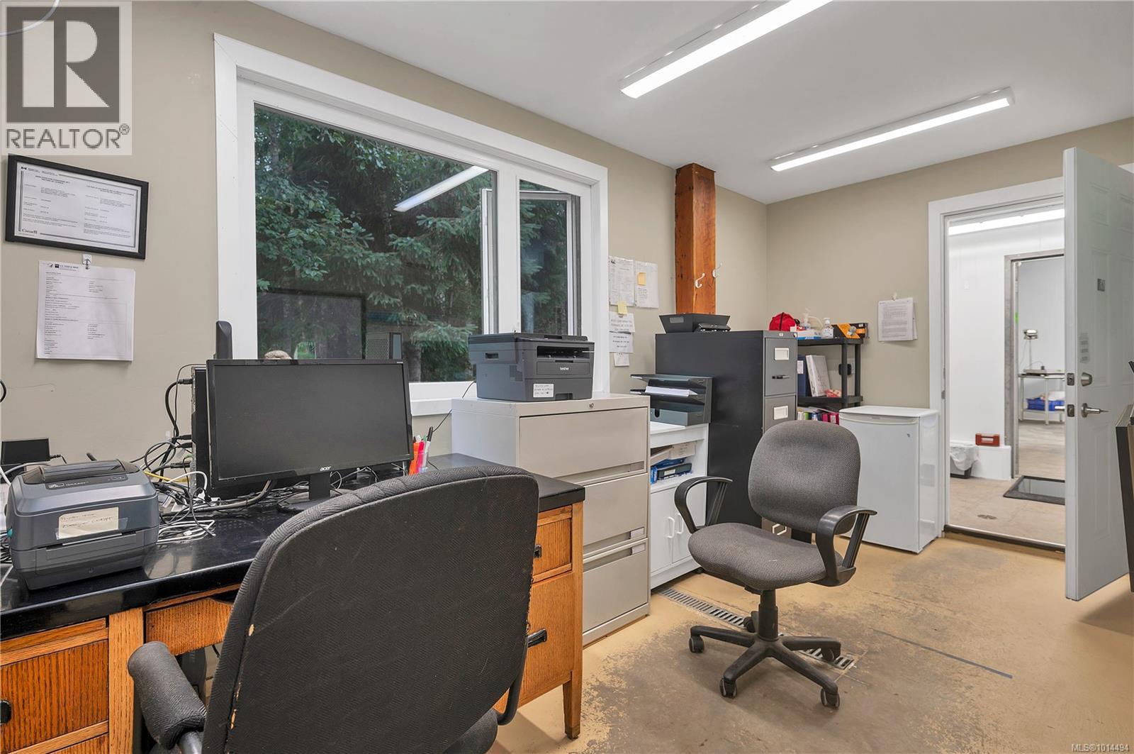 C 657 Industrial Way, Quadra Island