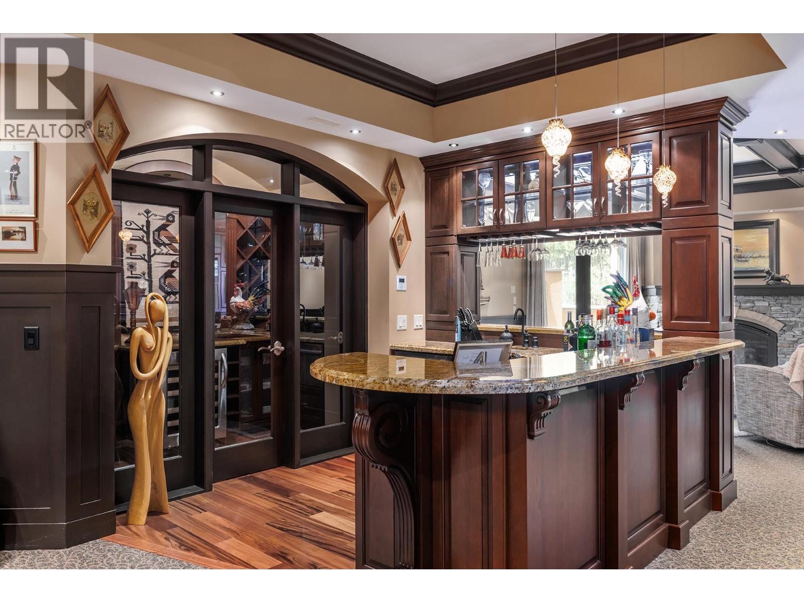 983 Westpoint Drive, Kelowna