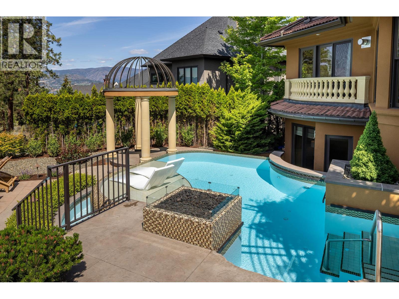 983 Westpoint Drive, Kelowna