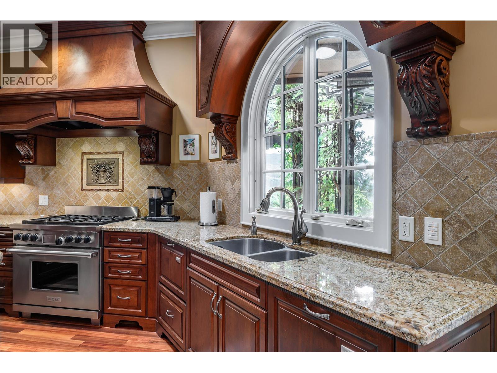 983 Westpoint Drive, Kelowna