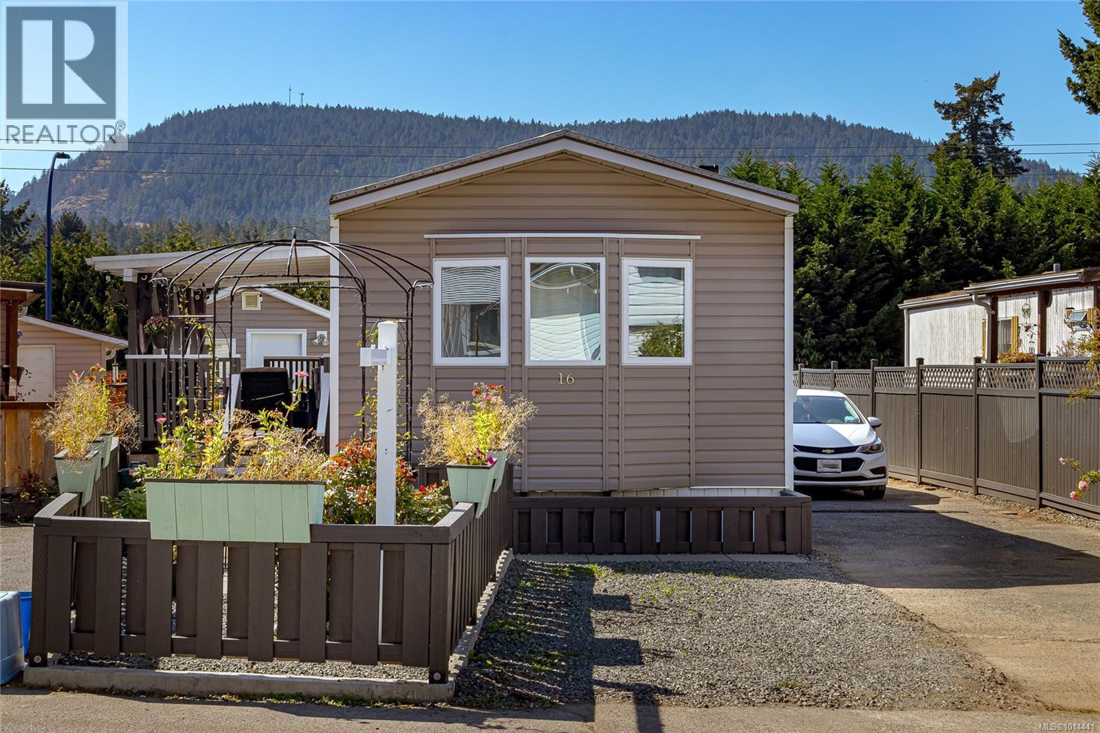 16 2847 Sooke Lake Road, Langford