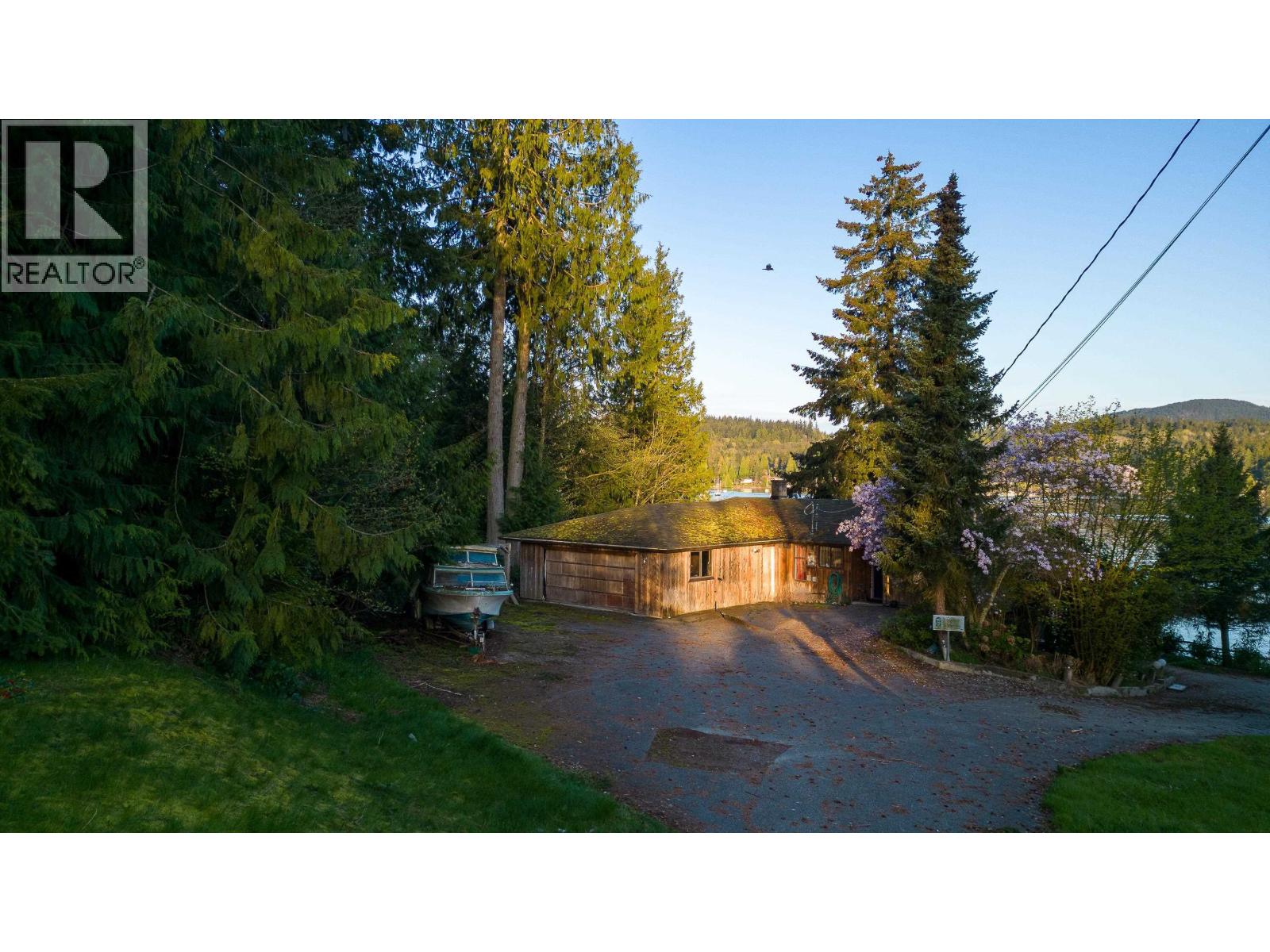 5591 DELTA ROAD, Sechelt