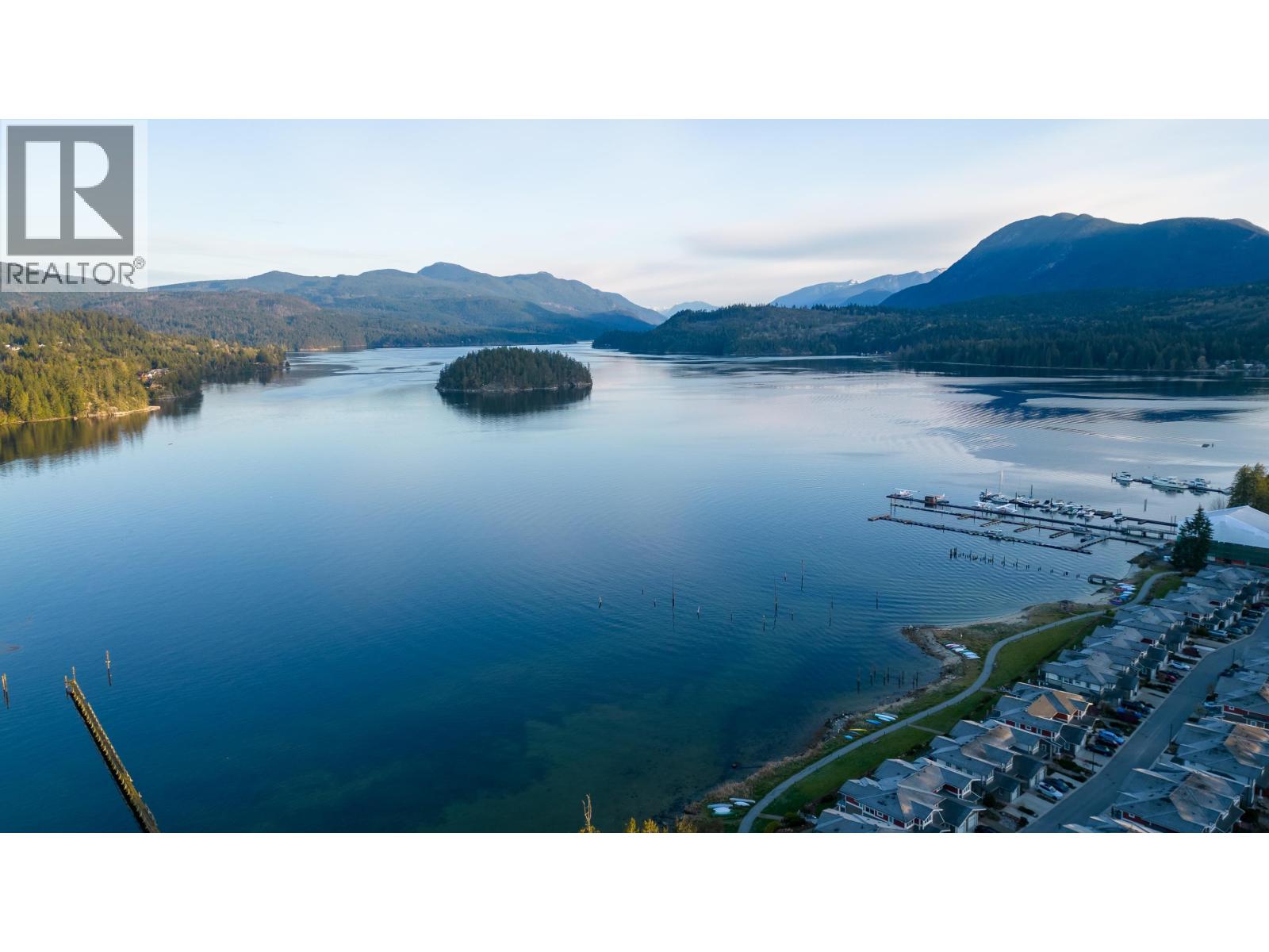 5591 DELTA ROAD, Sechelt