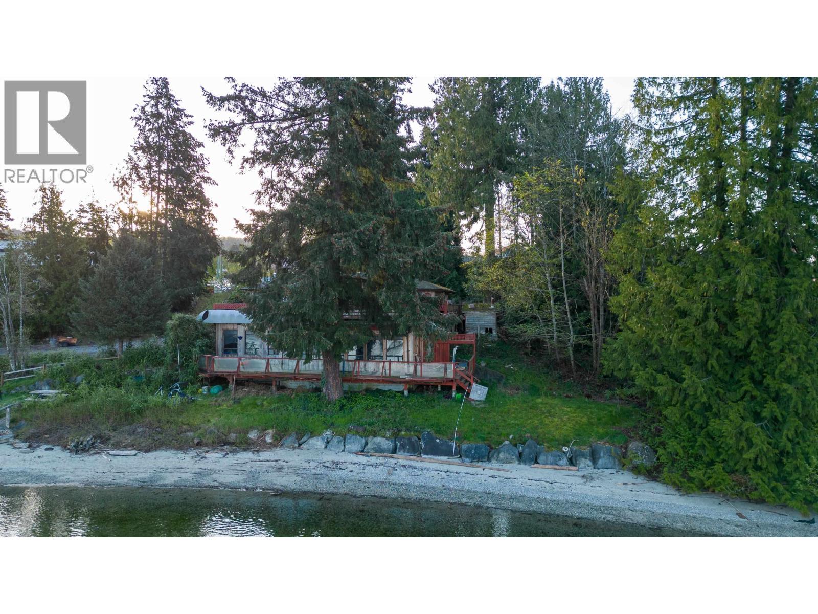 5591 DELTA ROAD, Sechelt