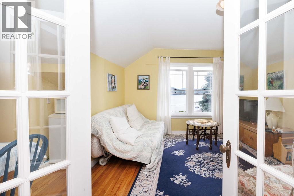 589 SEAVIEW ROAD — photo 26