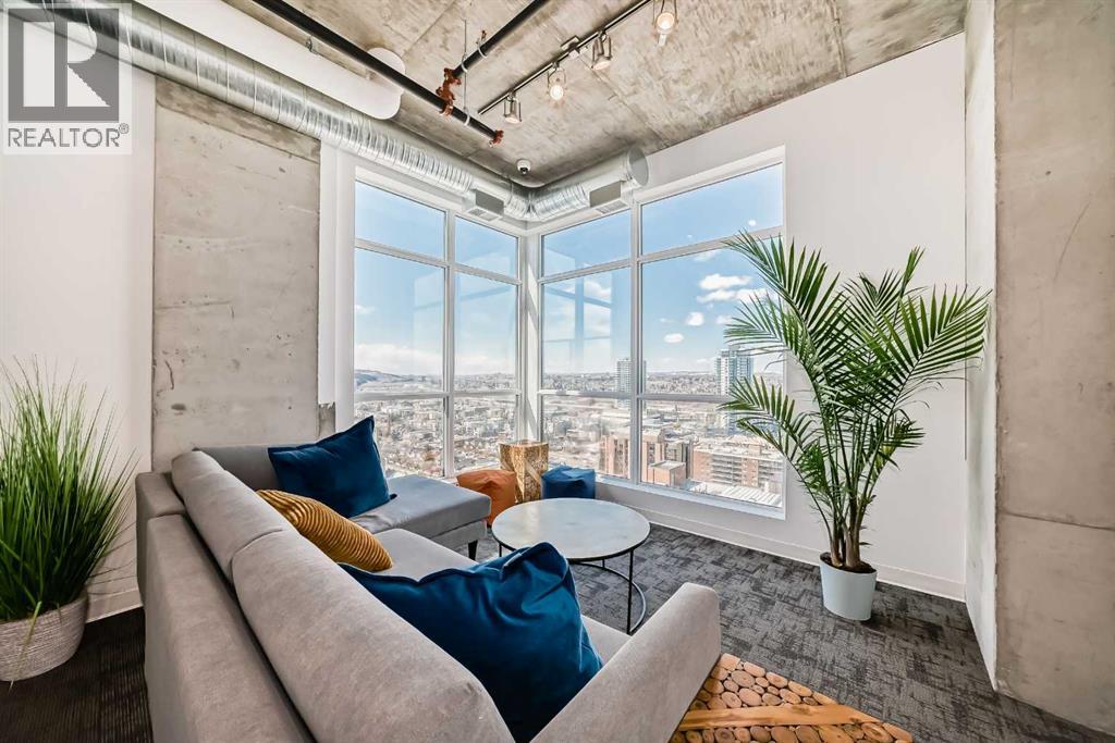 Single Family House Loft for Sale in    Avenue SW Beltline Calgary 