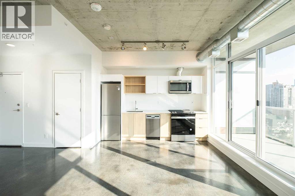 Single Family House Loft for Sale in    Avenue SW Beltline Calgary 