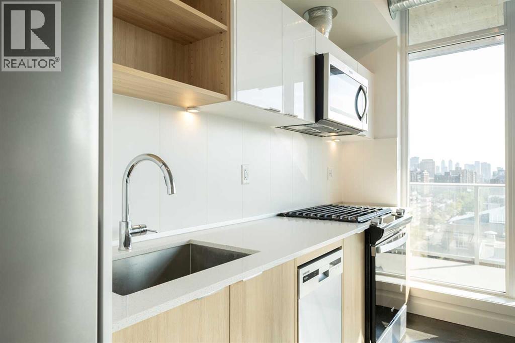 Single Family House Loft for Sale in    Avenue SW Beltline Calgary 