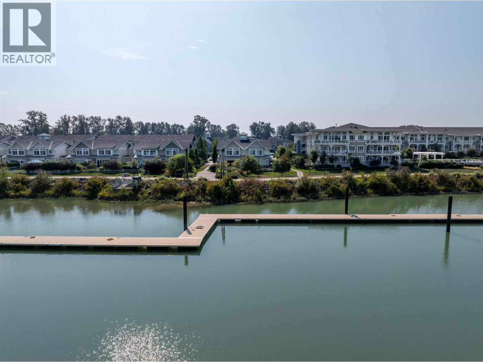 #2-5551 ADMIRAL Way, Delta