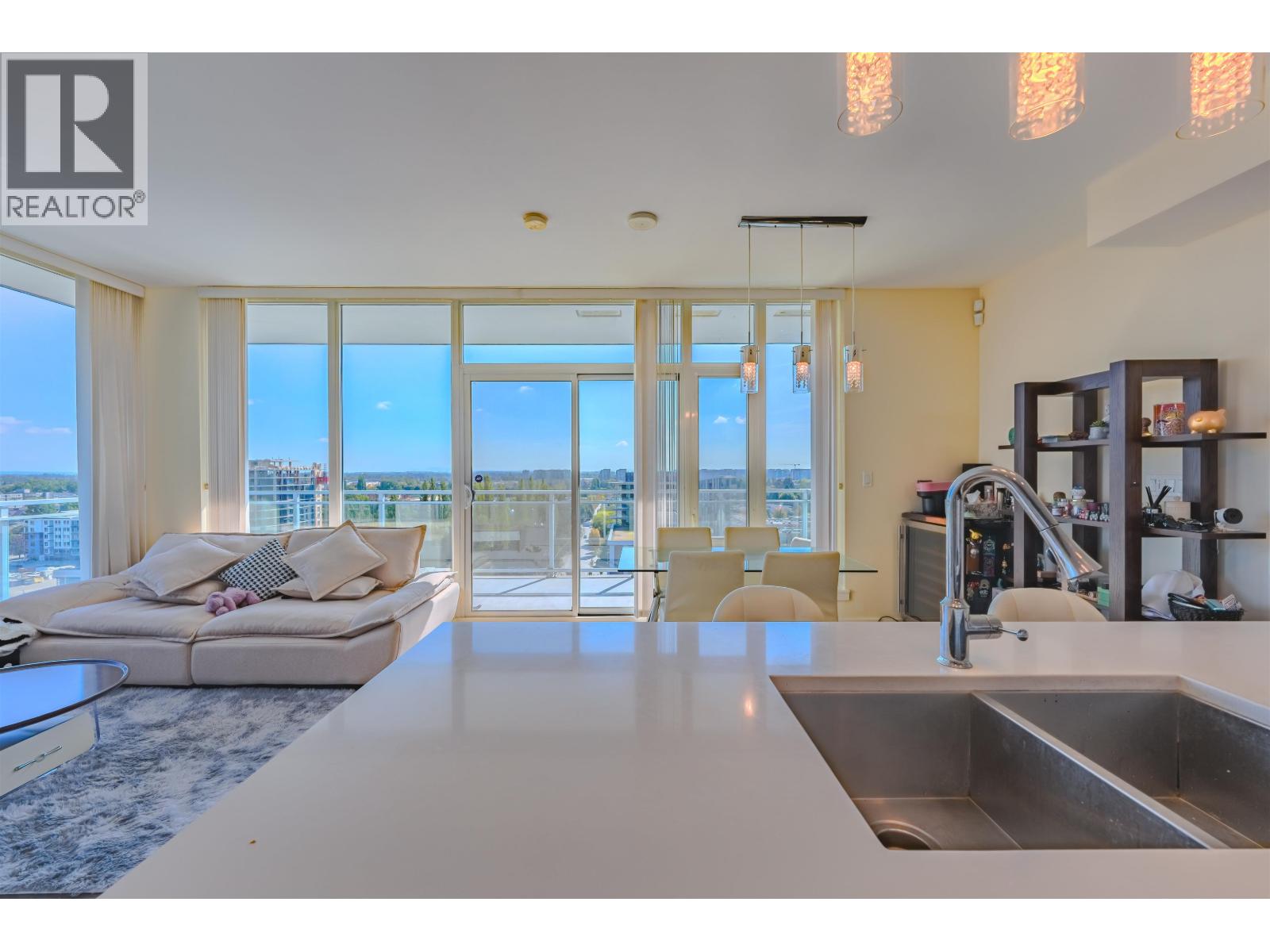 PH 1705 8677 CAPSTAN WAY, Richmond