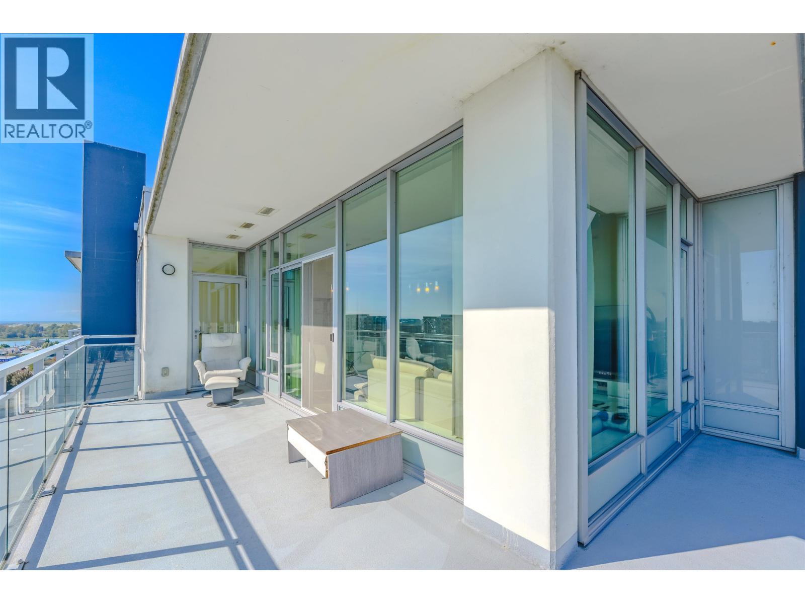 PH 1705 8677 CAPSTAN WAY, Richmond