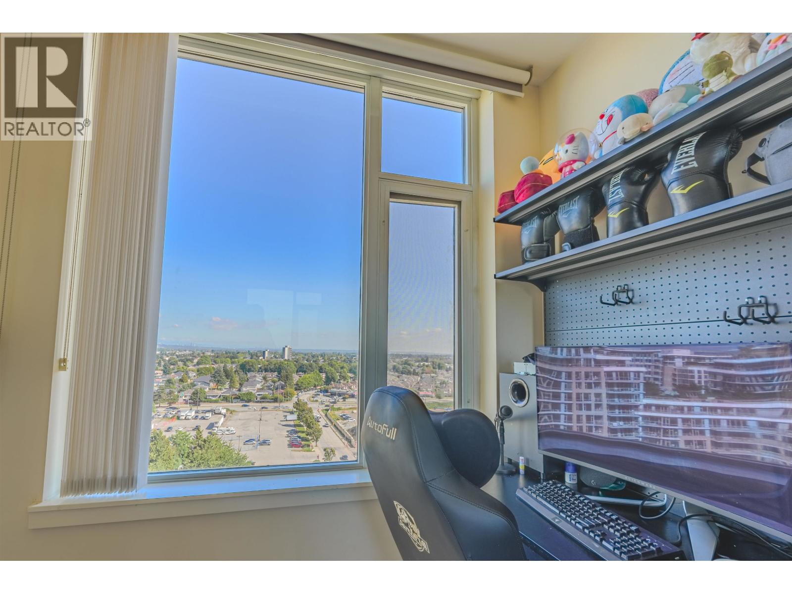 PH 1705 8677 CAPSTAN WAY, Richmond