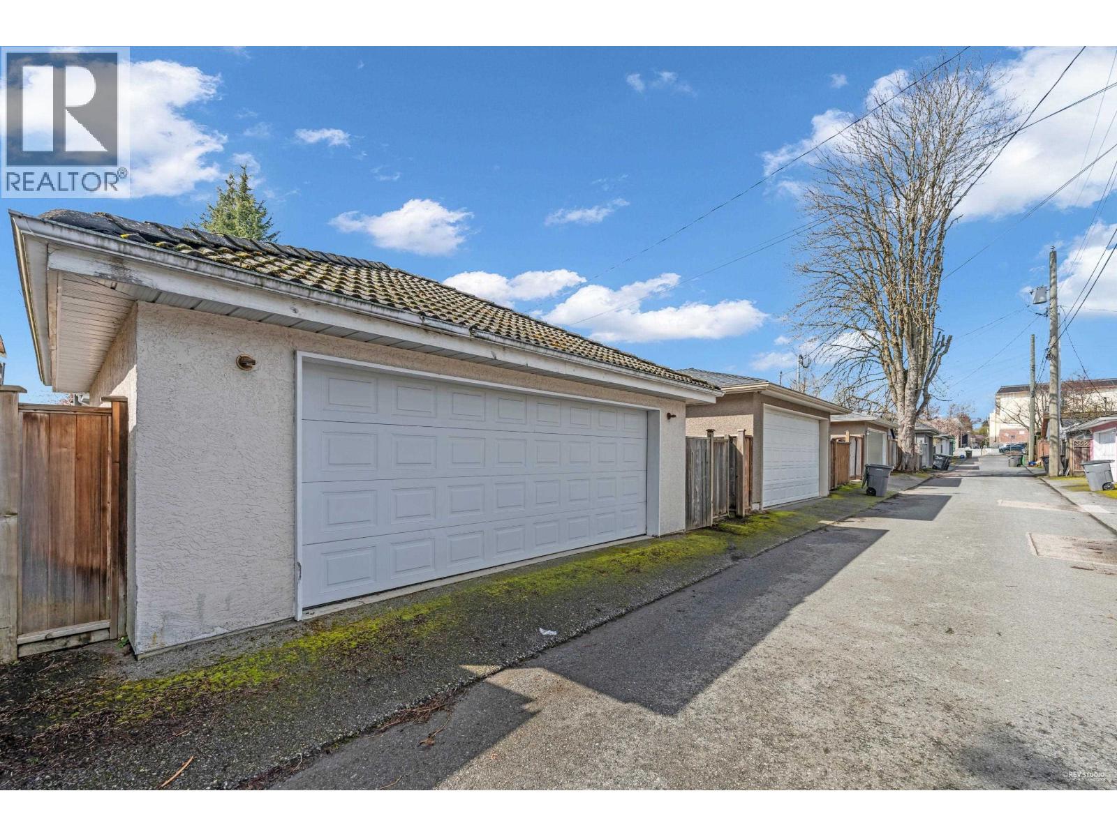 6388 LABURNUM STREET, Vancouver