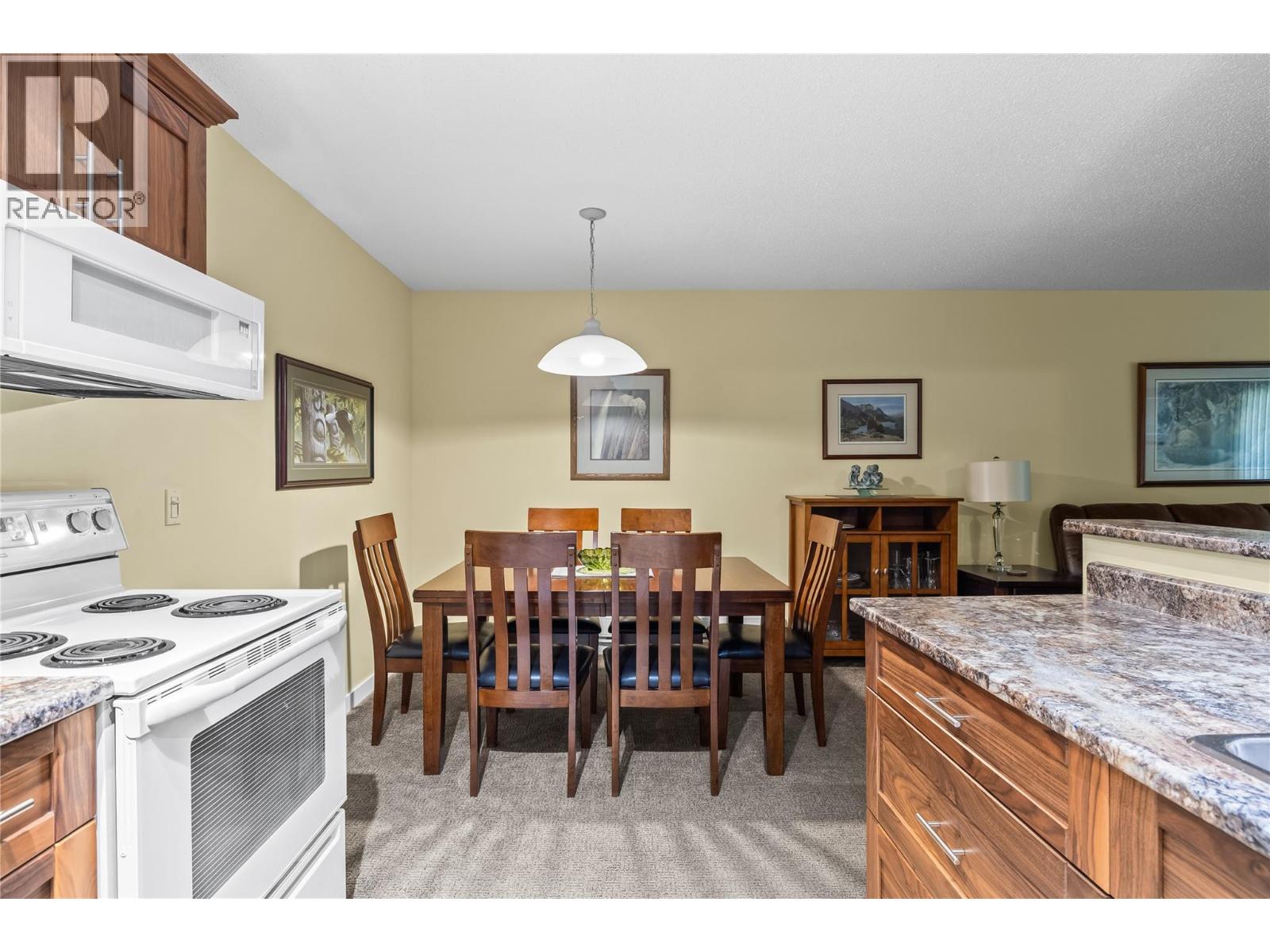 413 60 Wolverine Road, Big White