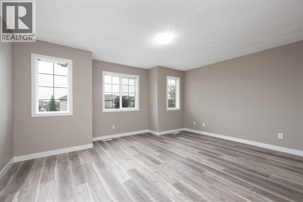164 Cinnamon Street, Fort McMurray