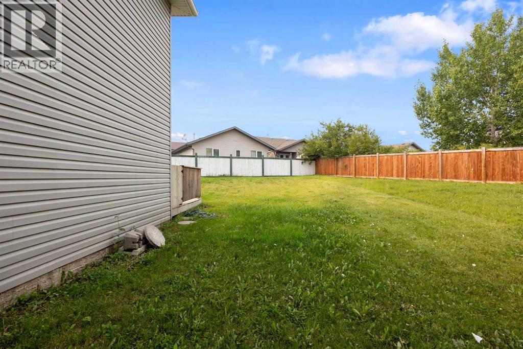 164 Cinnamon Street, Fort McMurray