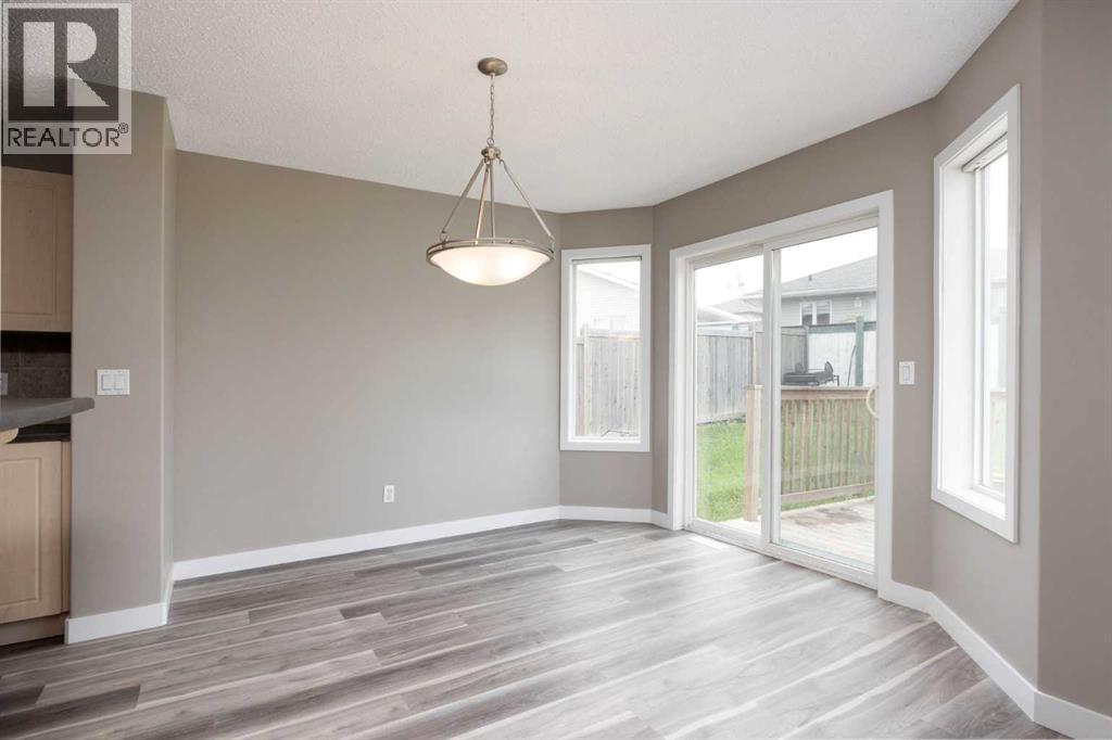 164 Cinnamon Street, Fort McMurray