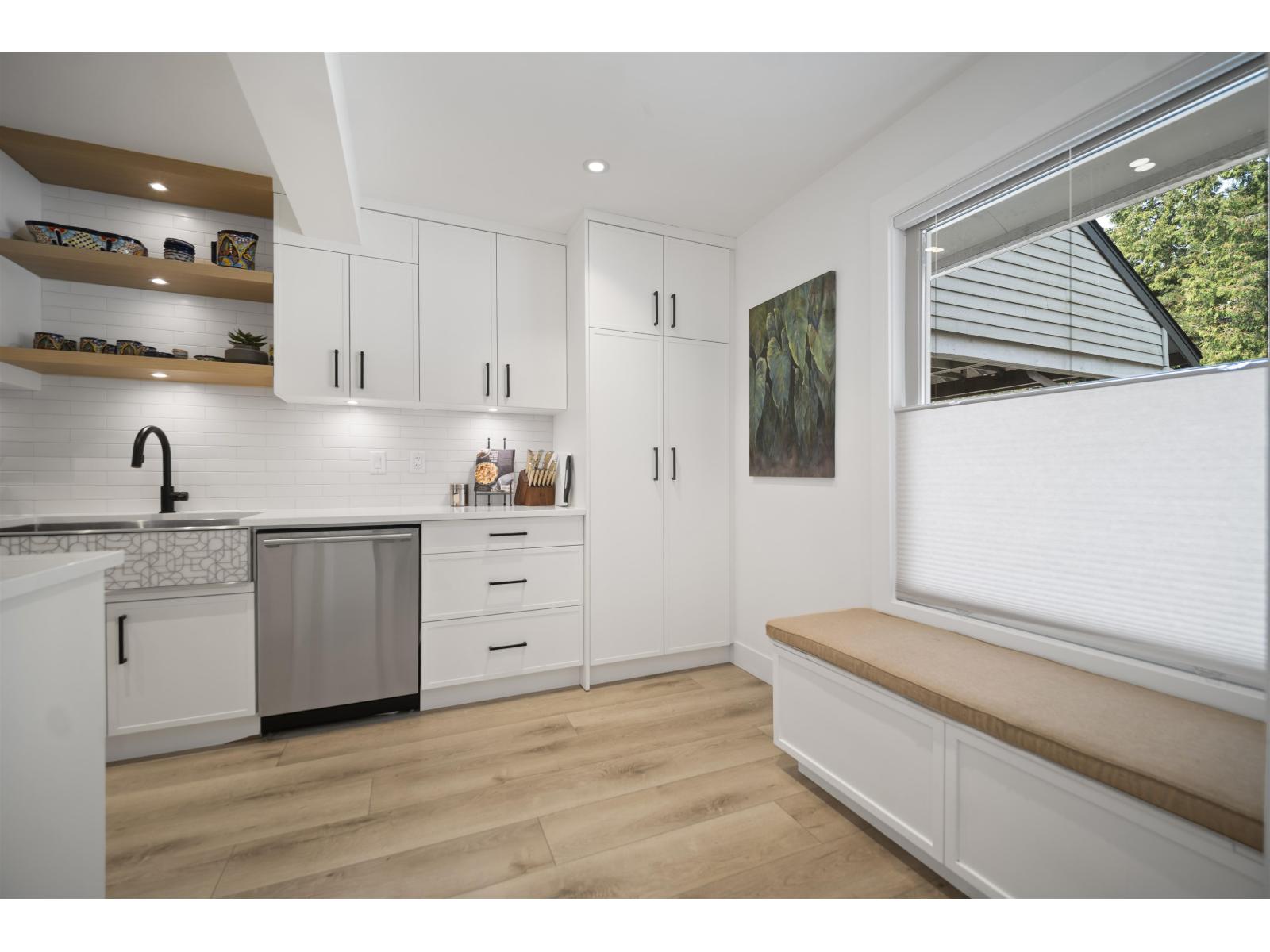 1917 LILAC DRIVE, Surrey