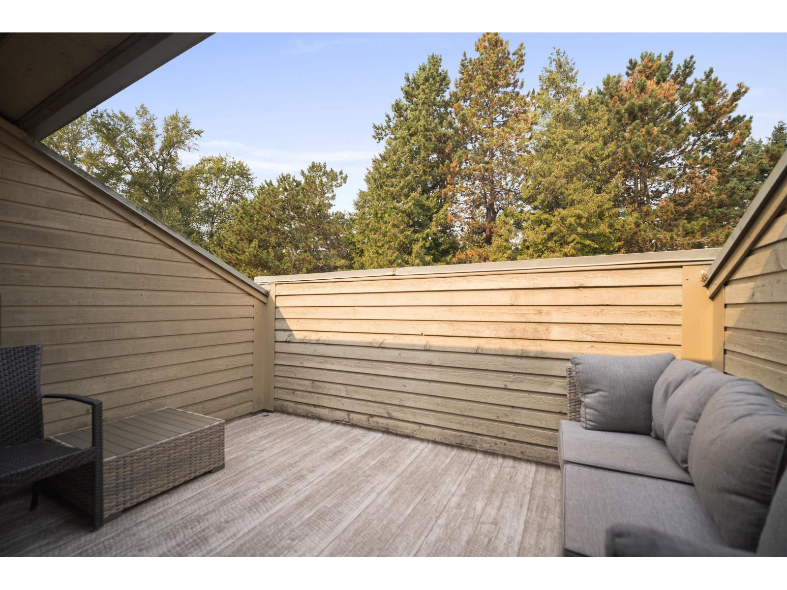 1917 LILAC DRIVE, Surrey