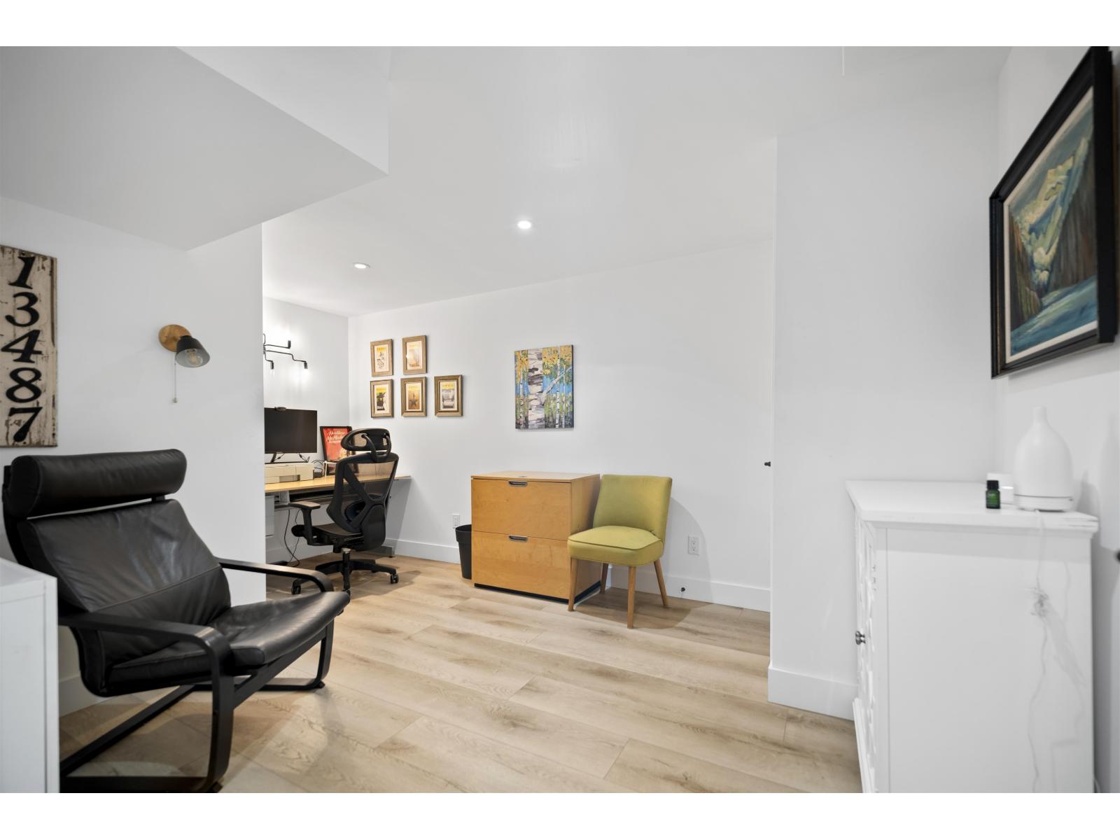 1917 LILAC DRIVE, Surrey